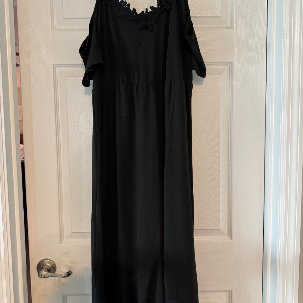 Women’s off shoulder black dress